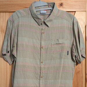Columbia Short Sleeve Button Down 100% Cotton Large